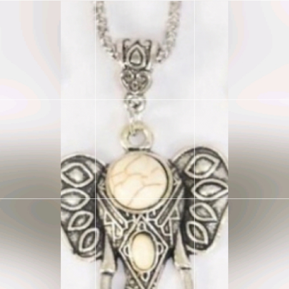 ELEPHANT Necklace White Ivory Stone Pendant Vintage look Silver pl NEW in pkg. …
